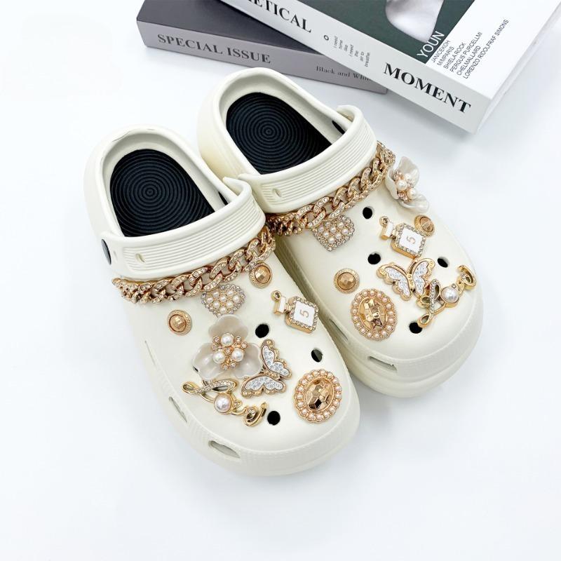 18PCS Fashion Shoe Charms Set Accessories Hole Shoe Buckle Metal Butterfly Diamond Chain DIY Shoes Decorations Woman Girls Gift