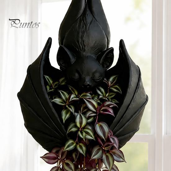 Resin Bat Succulents Pot Hanging Plant Pot, Gothic Planter, Halloween Style Container for Trailing Vines, Artificial Plants, Indoor Outdoor