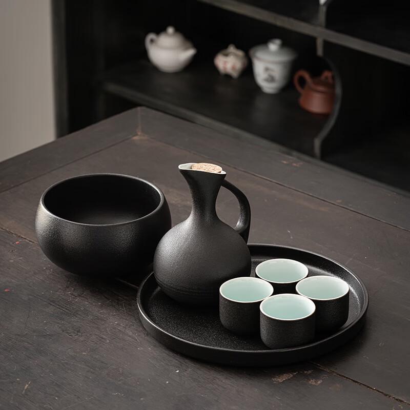 

FACE MINI Ceramic Electric Sake & Wine Warmer Set