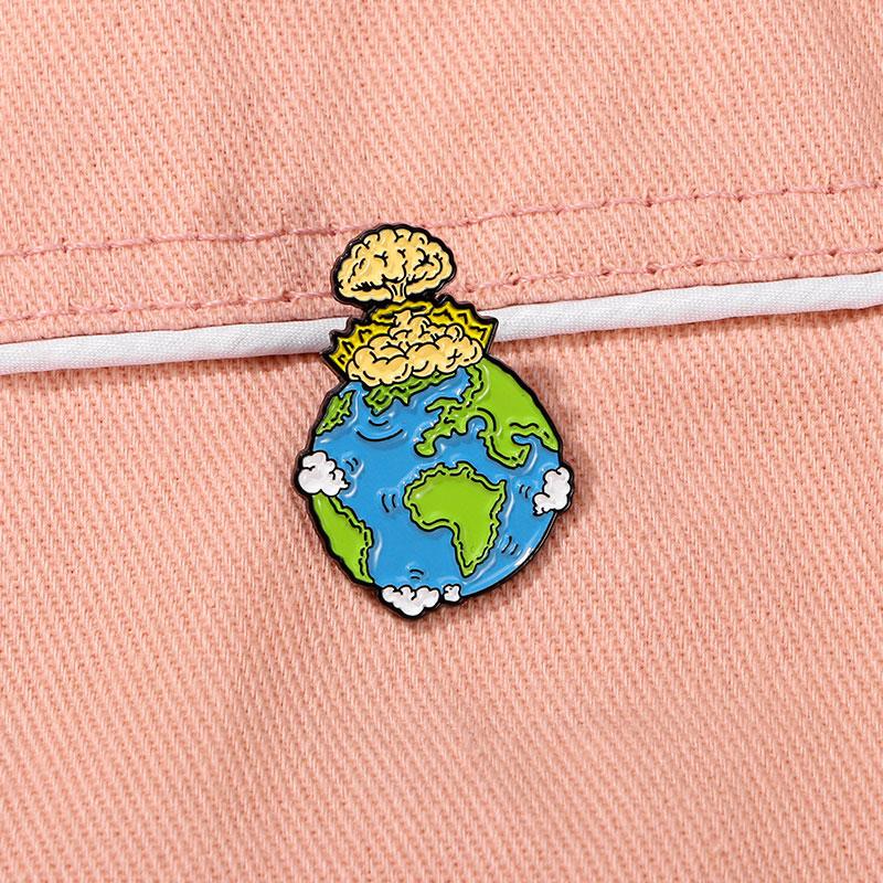 Personality Earth's Nuclear Enamel Brooch World Peace Pins For Backpack Clothes Jewelry Accessories Freeshipping