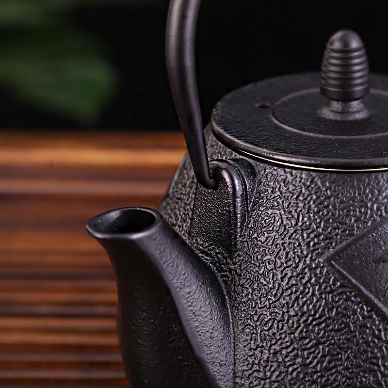 800ml Japanese-style Cast Iron Teapot with Filter and Copper Lid