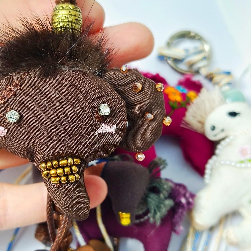 Cute Retro Pony Keychain Fabric Embroidered Key Holder Handmade Elephant Pony Pendant Gift
