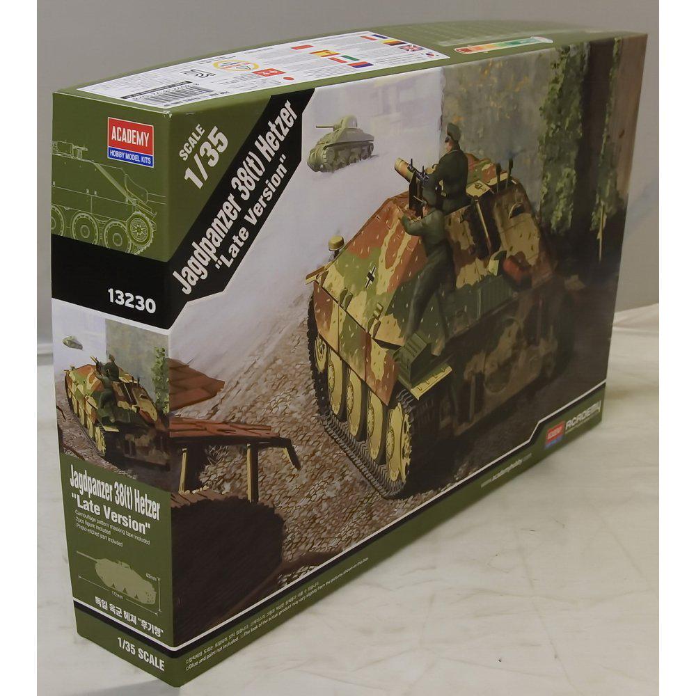 

Набор моделей Academy ACA13230 Различный 18.2 x 7.5 x 6.2