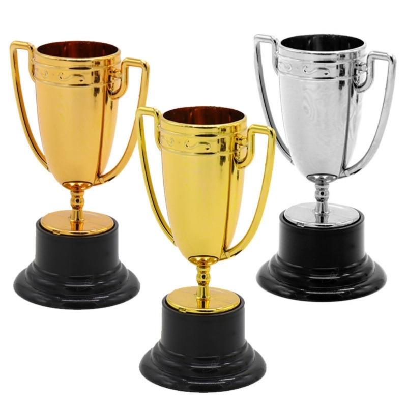Fun Plastic Reward Trophies Attractive Plastic Prize Trophies for Boosting Pride in Kids Competitions Parties and Team