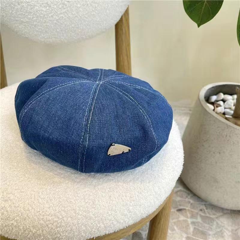 Frühlings- und Herbst-Denim-Internet-Berühmtheiten-Barett Metalletikett vielseitig Mode Sommer Sonnenschutz Malerhut Gesicht zeigen vielseitig