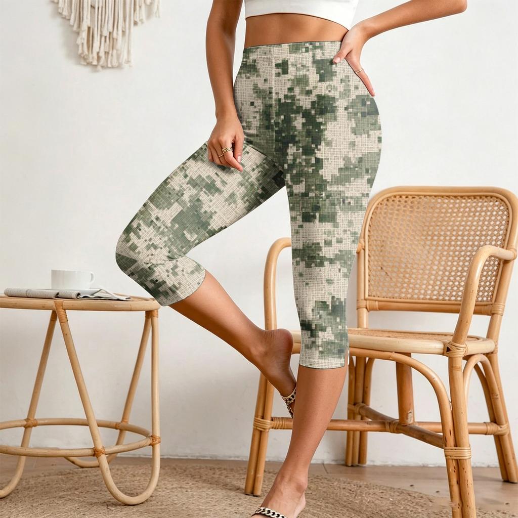 Women's Elastic Waist Casual Capri Pants Slim Fit Open Side Slit Cropped Trousers Stretch Fabric Lightweight Design