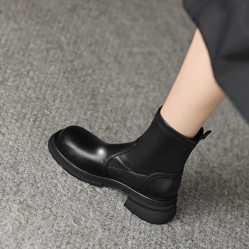 Korean Version of Round-toed Martin Boots for Women's New Thick-soled Non-slip Large-size Women's Boots, Low-heeled Comfortable Leather Boots, Autumn