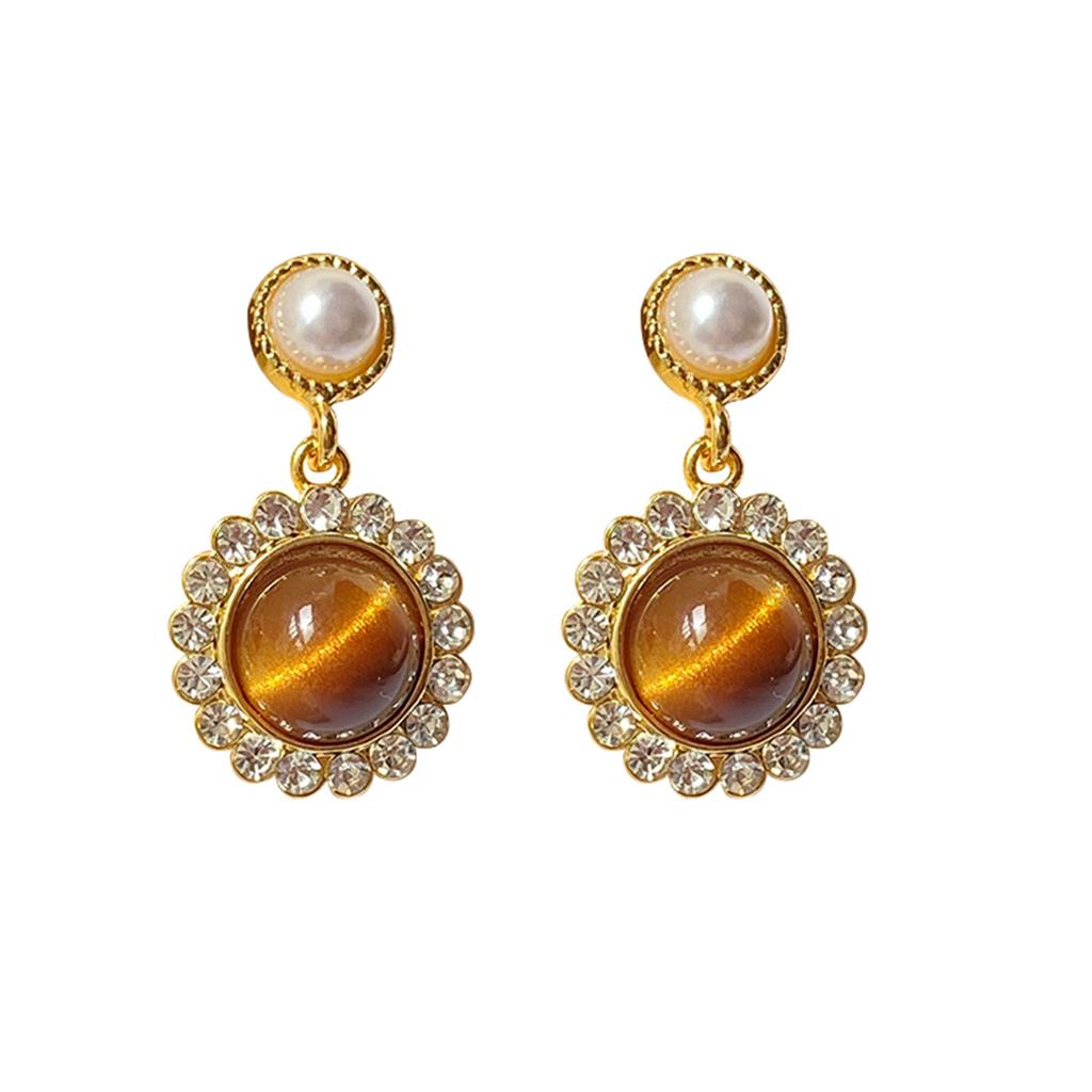 Maillard retro tiger's eye earrings, high-end diamond-set pearl stud earrings, niche design, light luxury geometric earrings for women