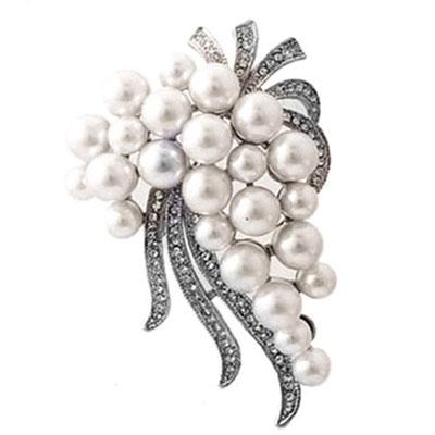 SKEDS Women Girls Elegnat High-end Flower Pearl Crystal Brooch Pin Fashion Exquisite Party Banquet Badges Corsages For Lady