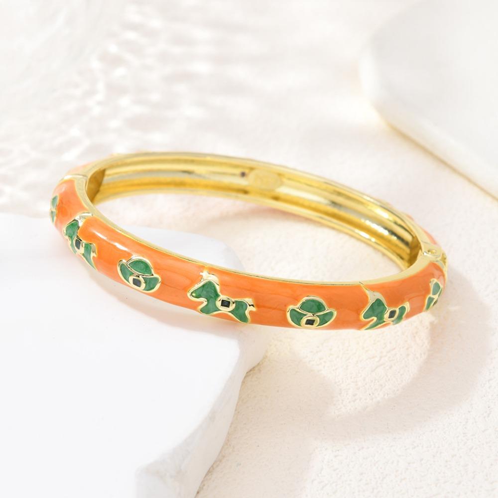 Chinesischer Stil Vintage Cloisonné Armreif Traditionelles Damen-Handarmband Glasierter Armreif Mädchen