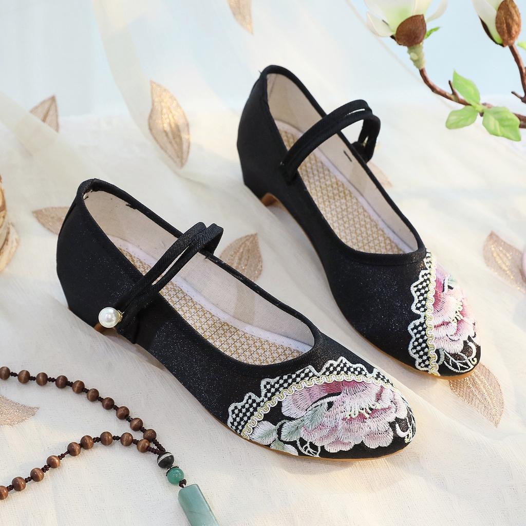 [Bingyu] 2024 Summer New Old Beijing Embroidered Shoes Ethnic Style Retro Women's Shoes Chinese Style Cheongsam Single Shoes