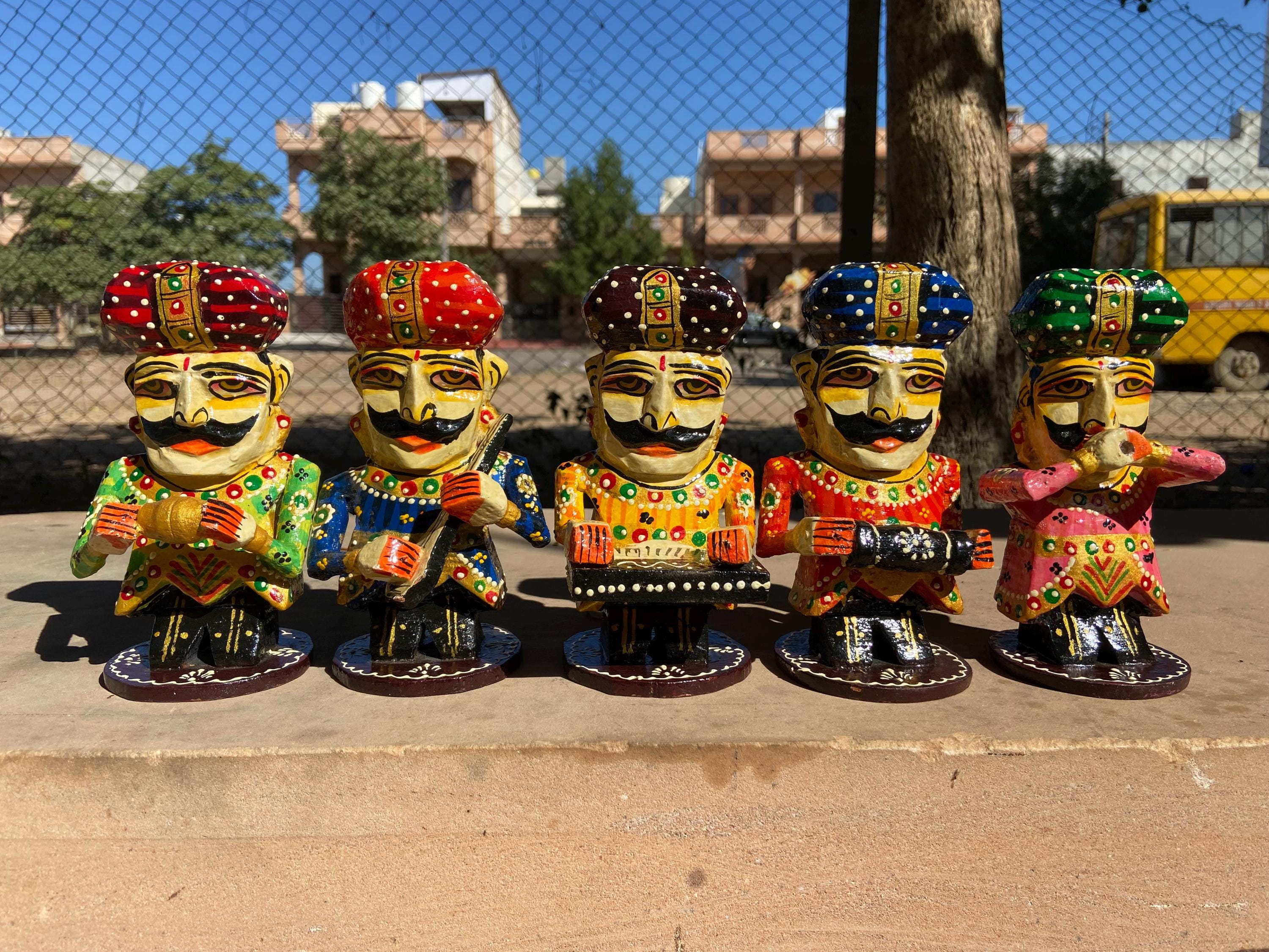 

Hand-Painted Wooden Musician Figurines: Rajasthani Folk Art Decor 6” x 3” x 2 різнокольоровий