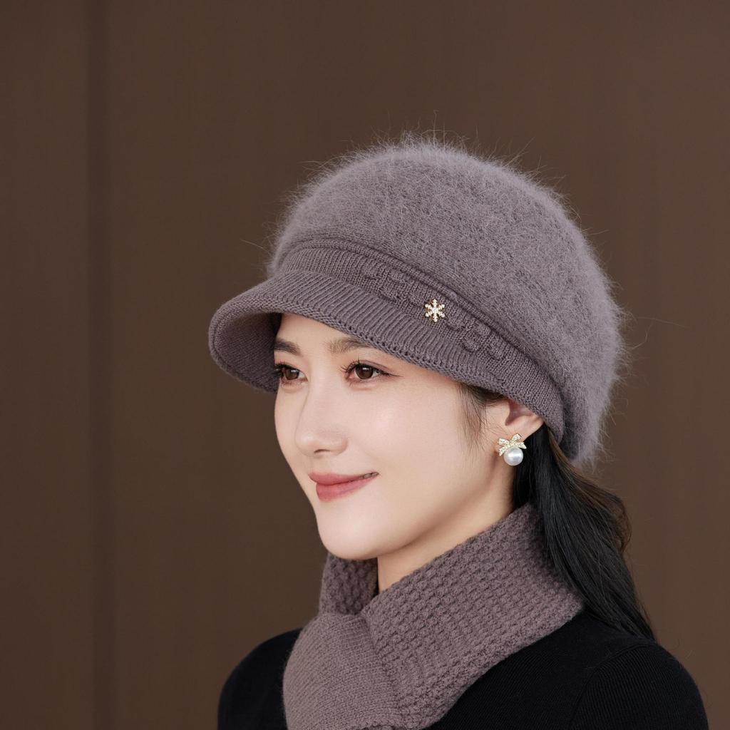 Rabbit fur knitted hat women's winter velvet warm mother hat in the elderly foreign gas wool hat scarf gloves set