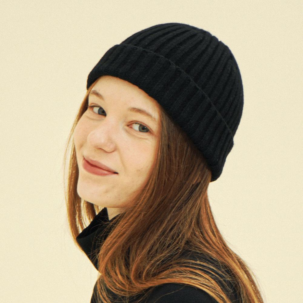 CHIQUITA Beanie Black 243703Sbk