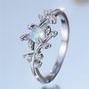 Charm Female White Fire Opal Stone Round Leaf Ring Silver Color Cute Gift Wedding Jewelry For Women