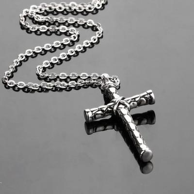 Stainless Steel Chain Cross Pendant Necklace for Men Fashionable Hip Hop