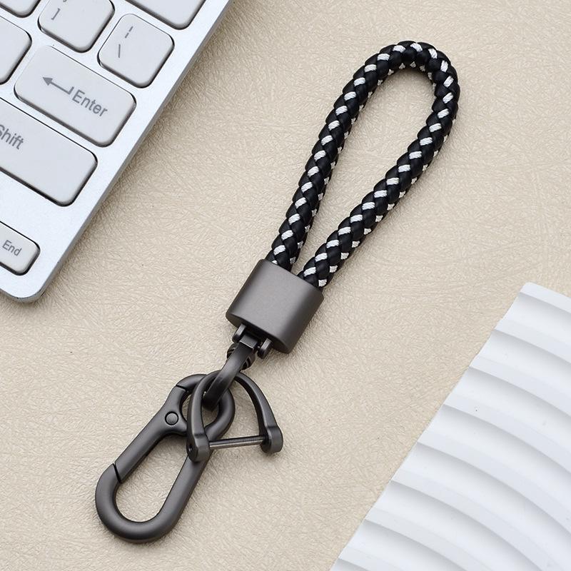 Chic Keychain: Cute Car & Bag Accessory with Pendant Ring