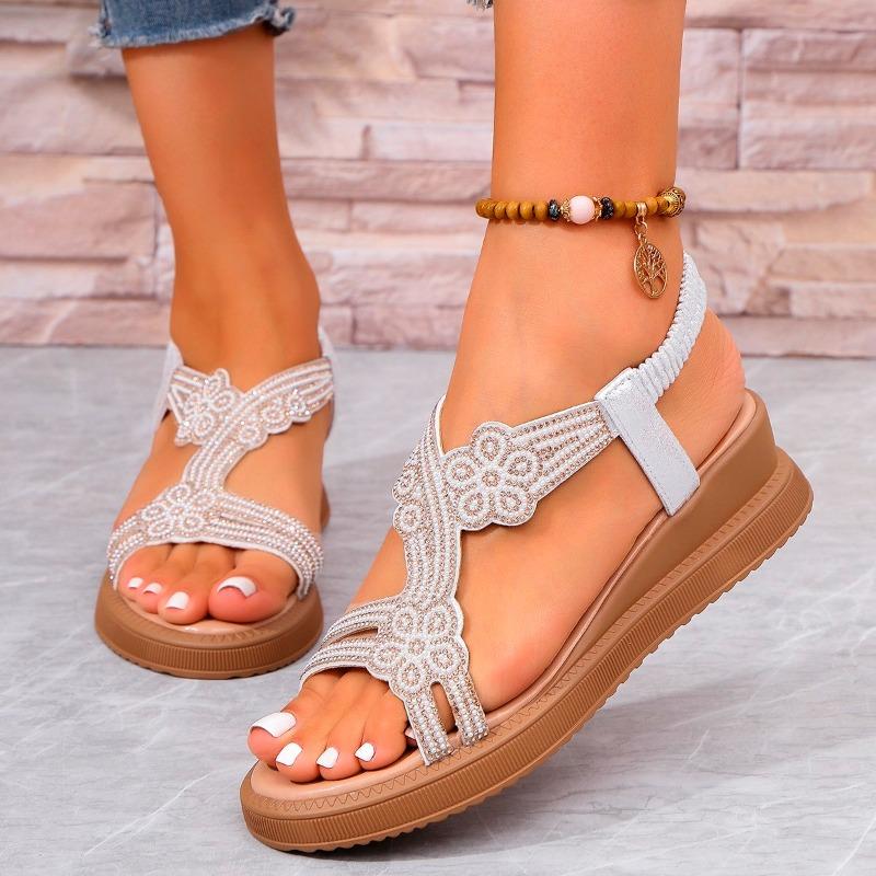 Fashion 2025 NEW Women's Large Size Sandals Open Toe Beachwear Spring New Flat Bottom Flower Crystal Roman Shoes for Adults