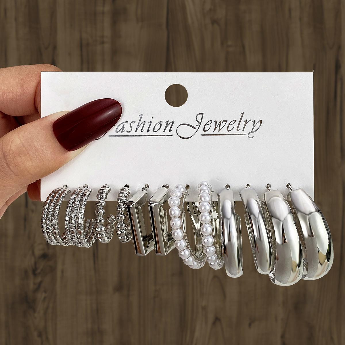 

Геометричні багатошарові перлинні сережки C-типу Сережки-гвоздики 6 пар Комбінований набір сережок із картками для жінок alloy