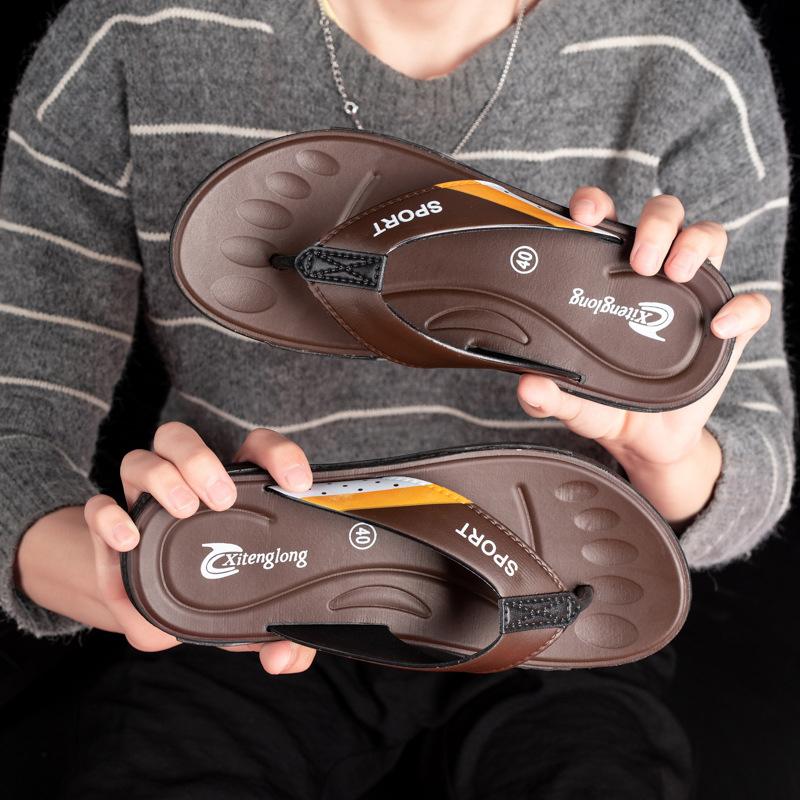 Men Slippers Summer Flip-Flops for Men Beach Slippers Brown Sandals Comfortable Shoes Non-Slip Bathroom Shoes Men Slides