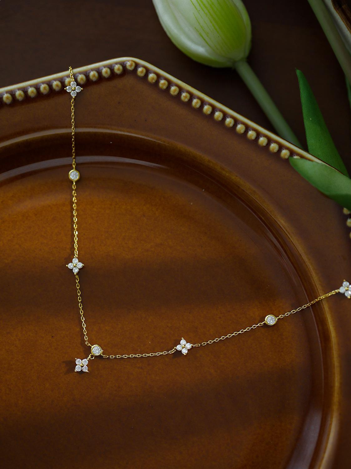 Sonnet S925 Sterling Silver 18K Gold-Plated Four-Leaf Clover Collarbone Necklace S925 Silver