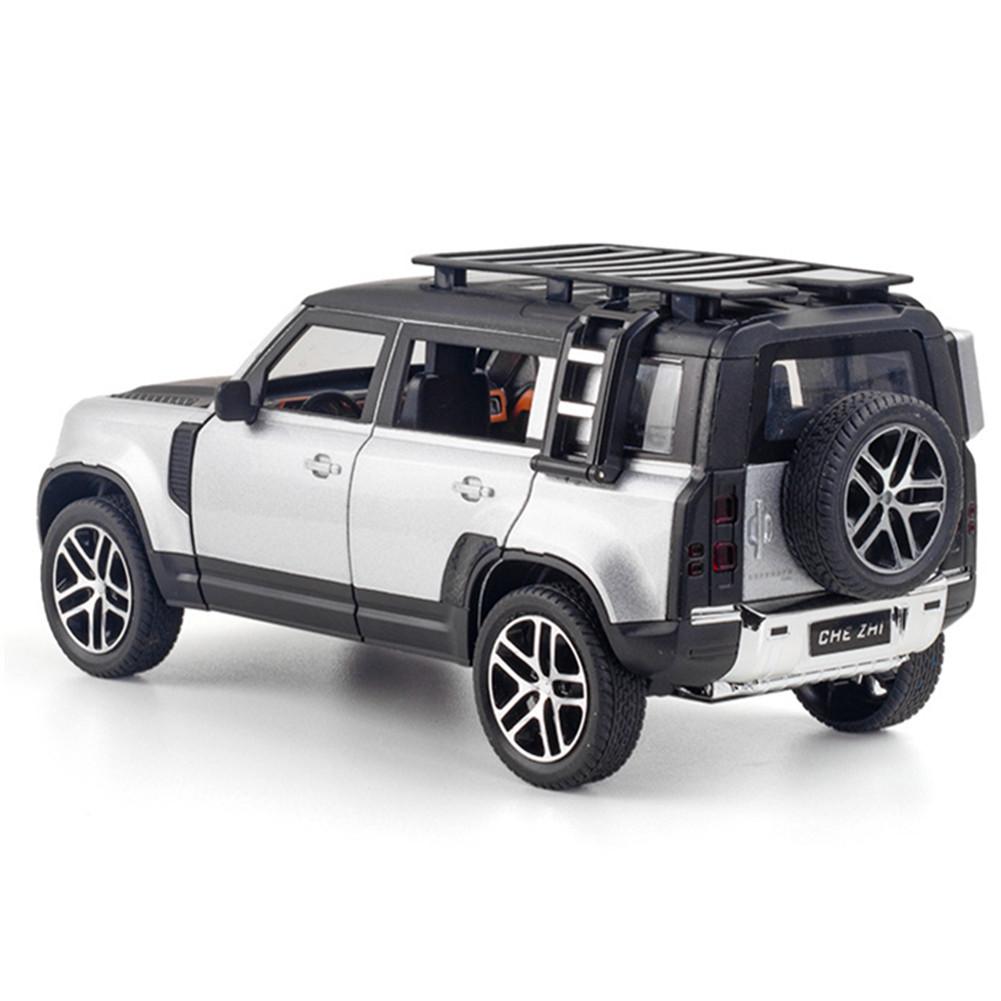 1/24 Sound&Light Model Pull-Back Car Toy Vehicle for Land Rover Range Rover Suv Door Open Collection Dislay White Birthday Gift