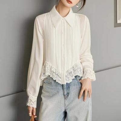 Haut Blanc à Manches Longues Printemps Automne pour Femmes Col Rabattu Blouse en Dentelle Chemise Plissée à Boutons Irréguliers