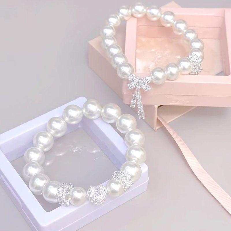 Sweet Zircon Bow & Pearl Heart Bracelet - Cute, Simple, Fashionable Gift for Best Friends