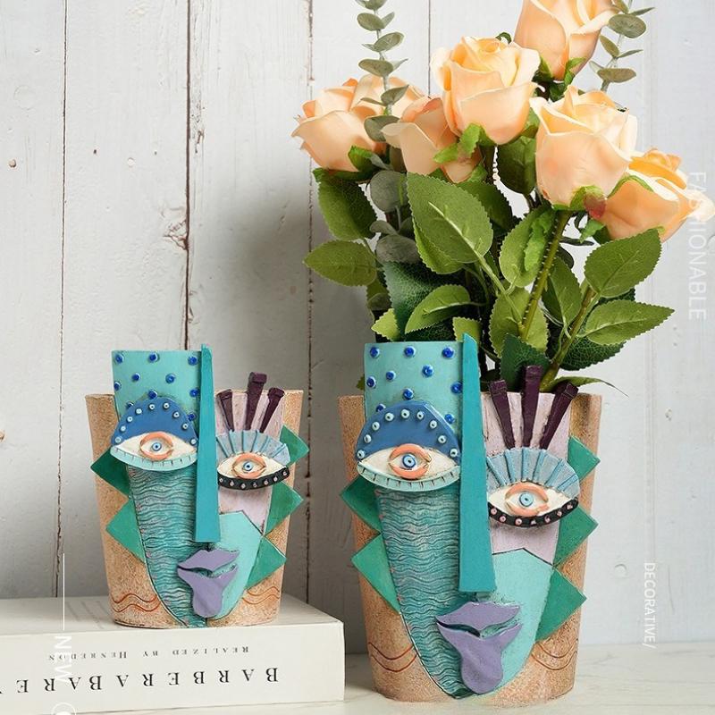Picasso's Abstract Art Resin Flower Pot Colorful Graffiti Face Sculpture Garden Courtyard Decoration Succulent Plant Container