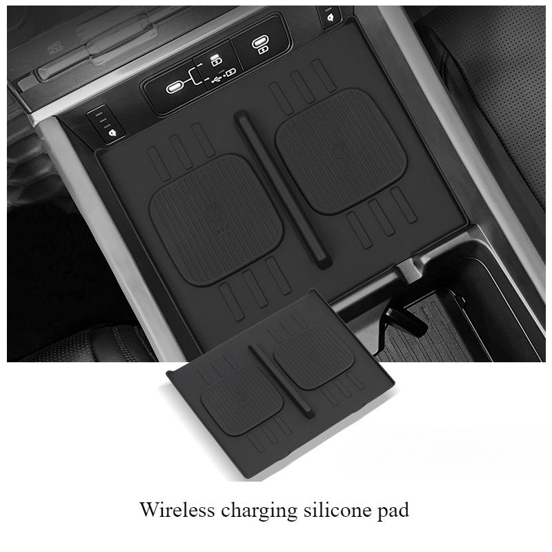 For Hyundai Santa Fe 2024 Cup Holder Armrest Storage Box Wireless Charging Pad Lower Storage Box Central Control Accessories