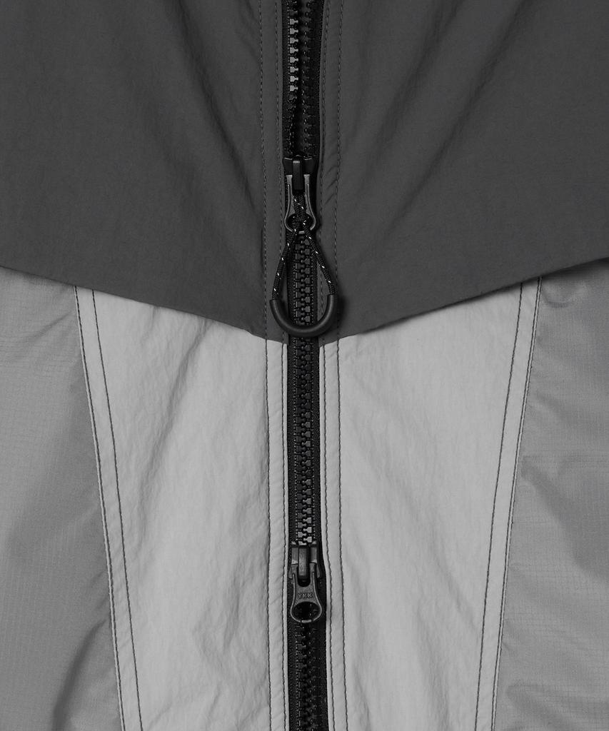 Musinsa Standard [City Leisure] Structured Block Windbreaker Jacket [Grey/Light Grey]