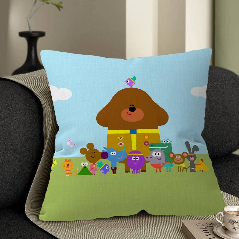 Cartoon Hey-D-Duggee Maple Design Cushion Cover Happy Autumn Harvest Decor Holiday Decorati Pillow Cover