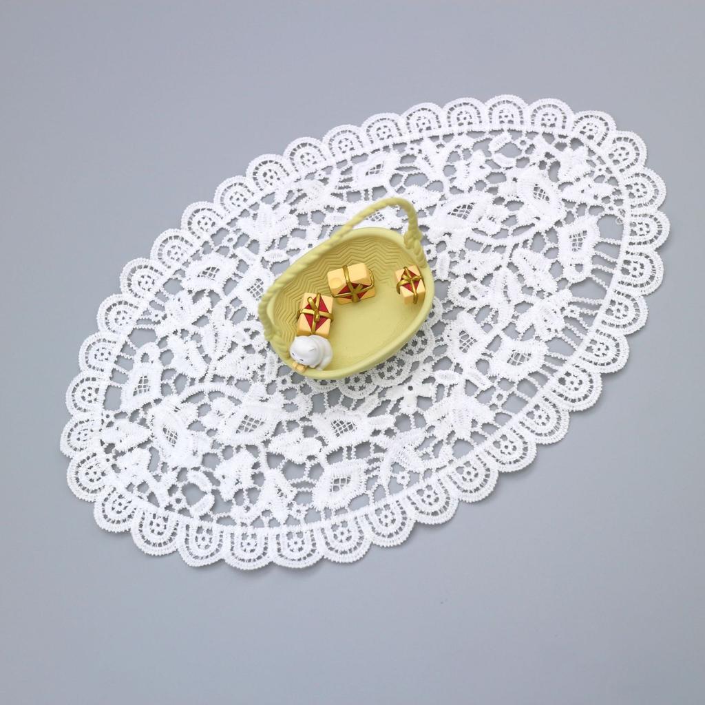 Milk Silk Oval Flower Lace Tablecloth Hollow Embroidery Ornament Decoration European Coffee Table Vase Cushion