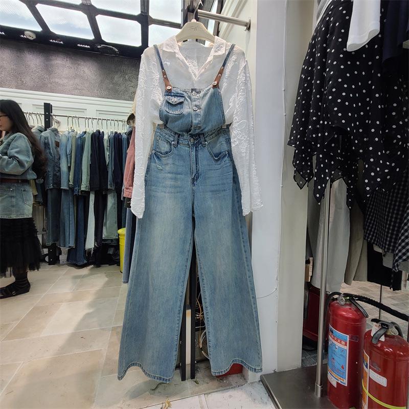 

Women s Retro Denim Summer Jumpsuit - Slimming, Loose Fit, Straight Wide Leg, Floor-Length, Age-Defying Workwear Style Large