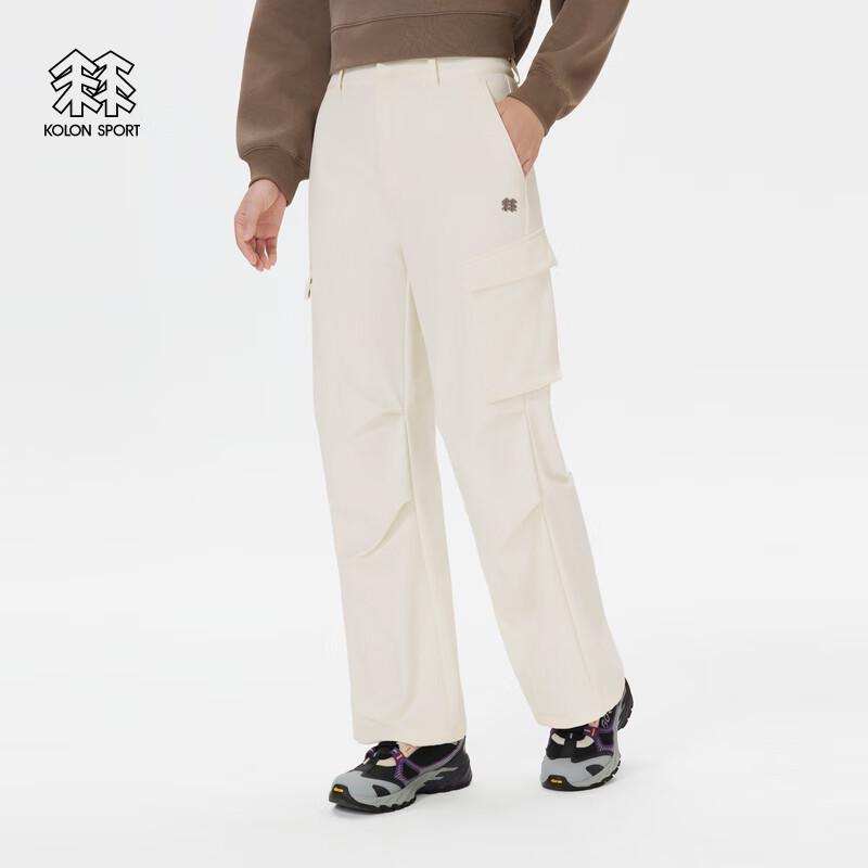 KOLON SPORT Women s Water-Repellent Softshell Wide-Leg Cargo Pants M