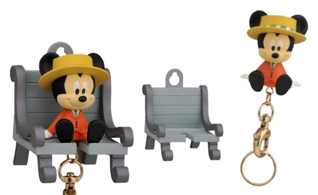 Disney Mickey Mouse Welcome Back Keychain 1