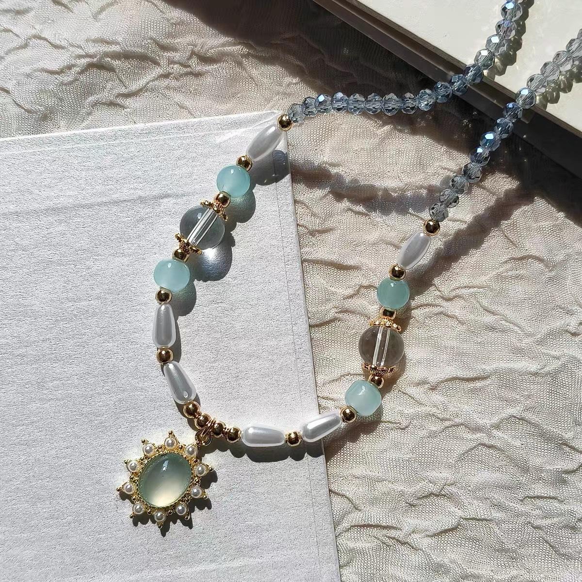 Female Retro Style Summer Versatile Collarbone Necklace