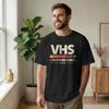 VHS-Kassette Die Zukunft ist da 1976 T-Shirt Unisex Reines Baumwoll-T-Shirt Rundhals Video Abgenutzte T-Shirts Kurzarm Merchandise Einzigartig