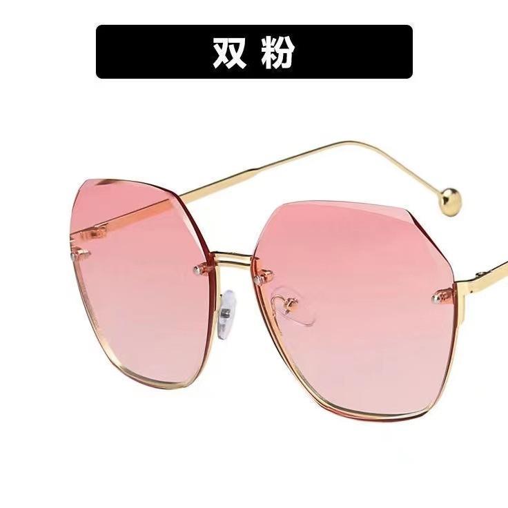 Summer Trend Sunglasses Frameless Trimming Gradual Change Color Sunglasses Women'S Fashion Large Frame Glasses