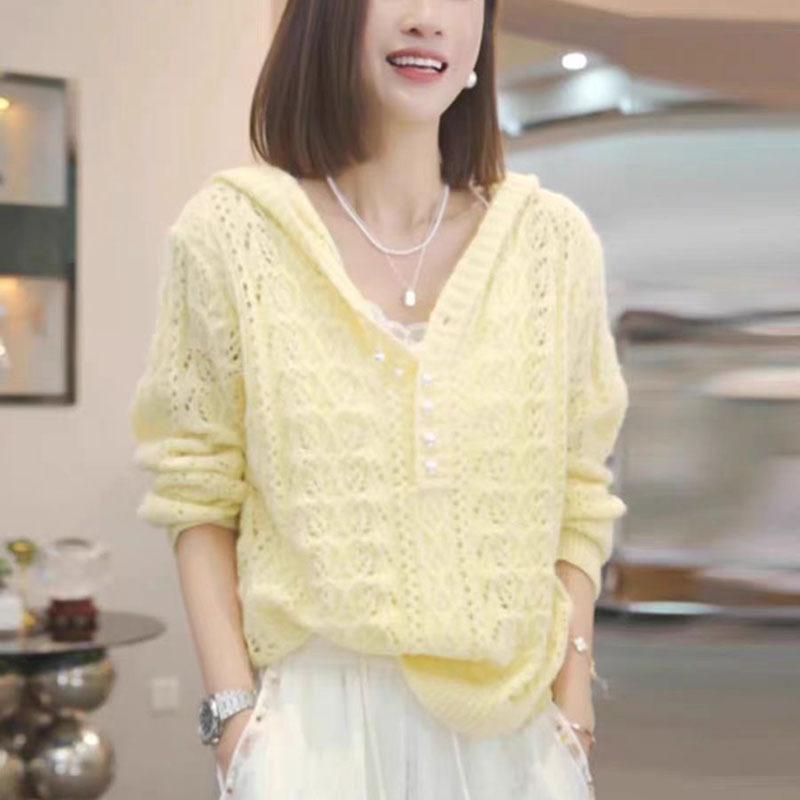 

Crochet hollowed-out hooded knitted sweater women s autumn new thin sweater lazy wind long-sleeved top One size