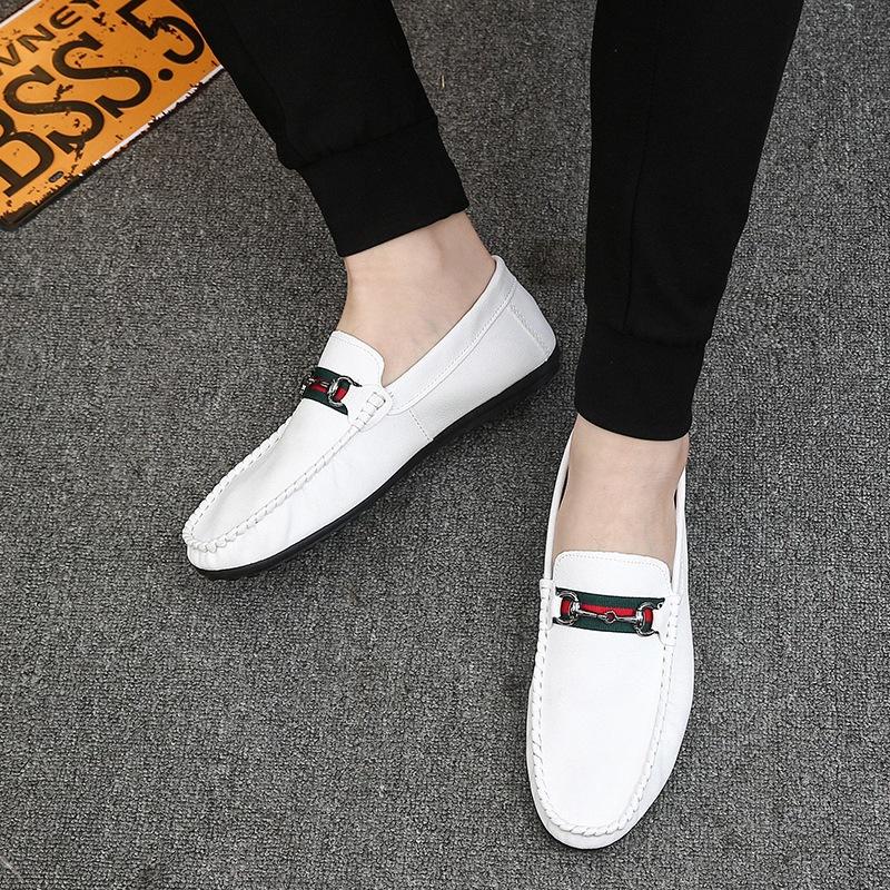 Doudou Herrenschuhe Frühling Britischer Stil weiße Slipper lässige Lederschuhe faul ein Pedal Fahren weichsohlige trendige Schuhe