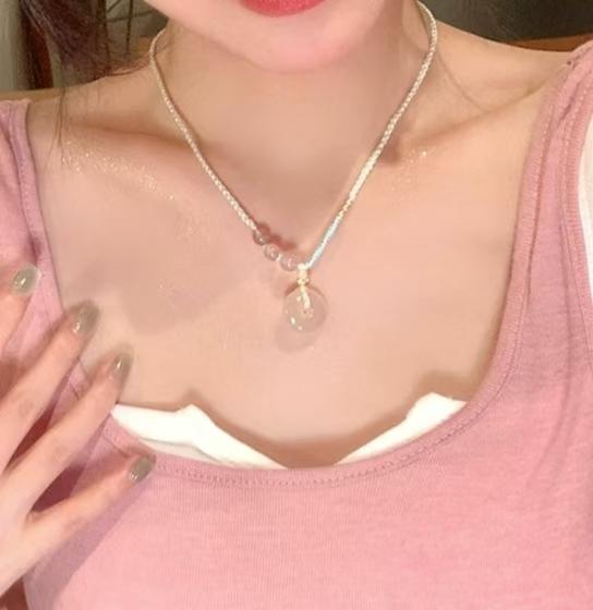 2024 Niche Star Pendant Necklace Versatile for Women