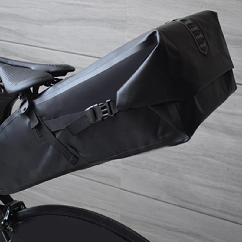 2.5L Bicycles Trunk Bag Saddles Seats Bag Carriers with Reflectors Watertight Bicycles Bag for Bicycles Rear Rack
