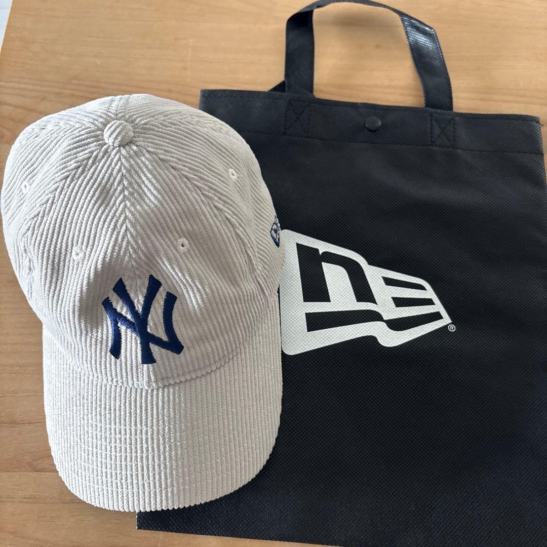 Used New Era NY Yankees Corduroy Cap Men s Women s