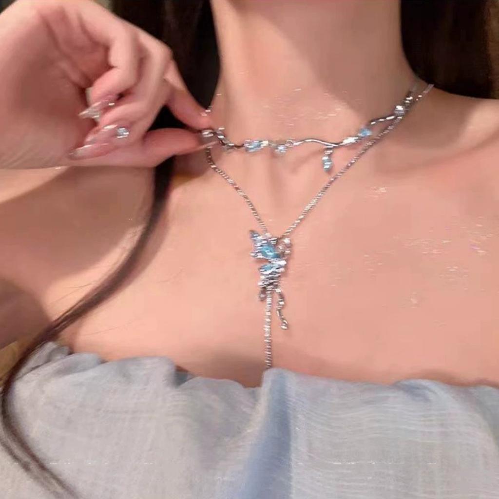 Suitable For Summer Coolness Double-Layer Butterfly Necklace Accessories Women'S Light Luxury Niche Flash Exquisite Collarbone Chain Neck Chain