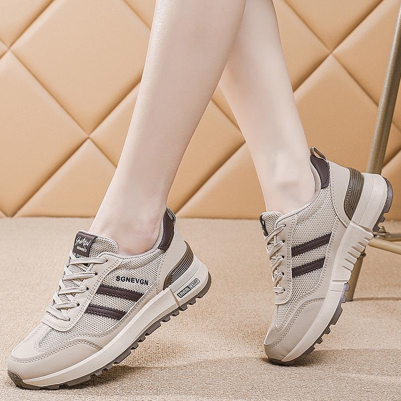 Women's Breathable Korean-Style Retro Running and Travel Shoes