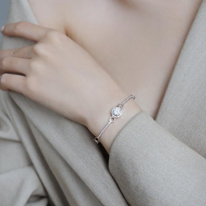 LESF 1 Carat Moissan Diamond Women Bracelet 925 Sterling Silver Round Bracelet White Gemstone Popular Jewelry