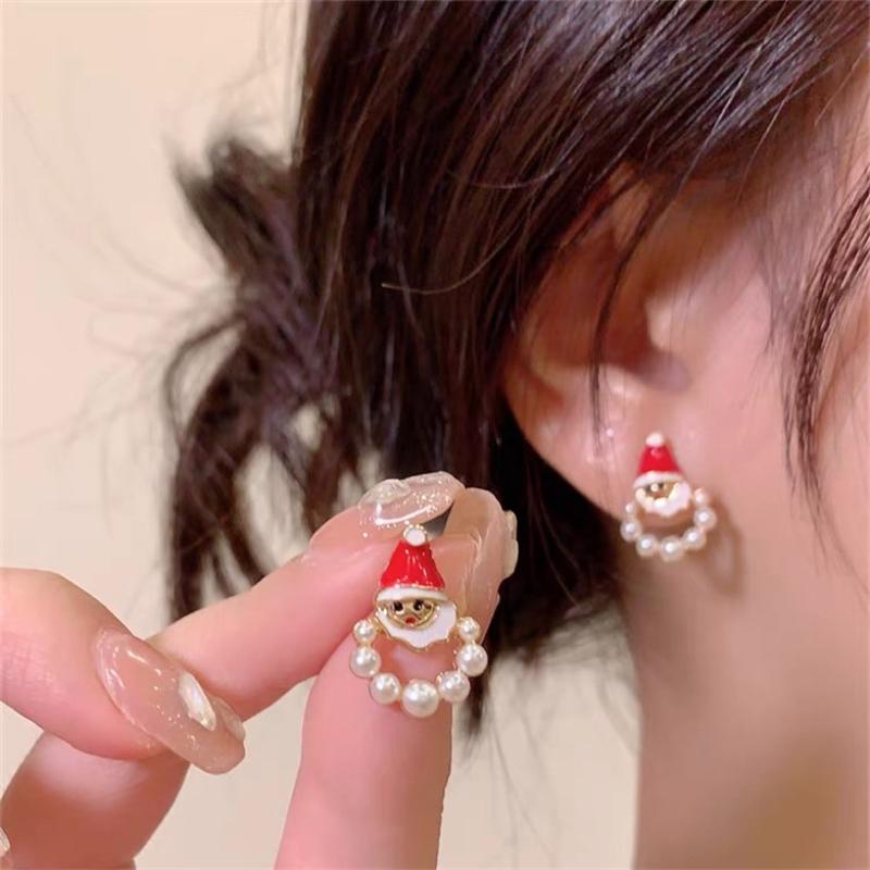 New Trendy Santa Claus Stud Earrings for Women Imitation Pearl Beads Hollow Round Small Earrings Christmas Day Ear Jewelry