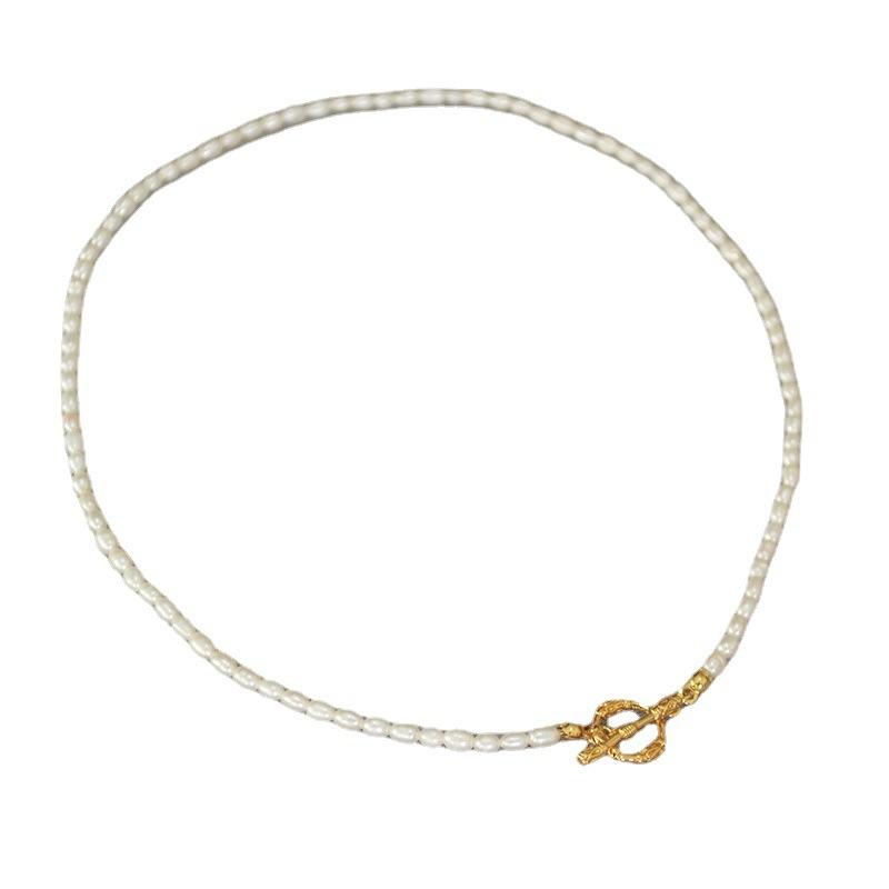 Französisch schön Wasser Reiskorn kleine Perle Retro Weinrebe Blume Ast OT-Schnalle Einfach Kurz Temperament Halskette Schlüsselbein Kette Damen