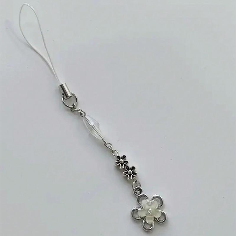 

Unique Beaded Phone Pendant Fashionable Keyring Four Leaf Clovers Charm Keychain Elegant Bag Accessory for Women Girls